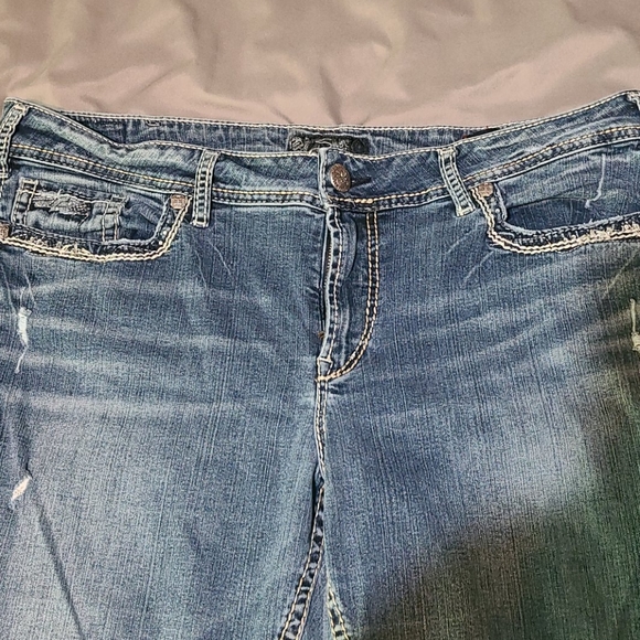 Women's Silver jeans - Picture 2 of 3